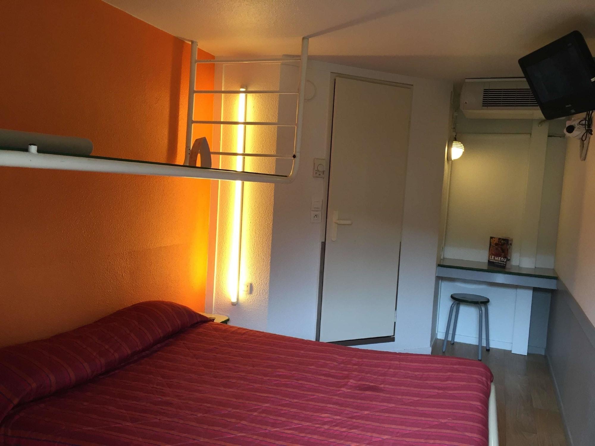 Premiere Classe St Etienne Nord Villars Вилар Экстерьер фото