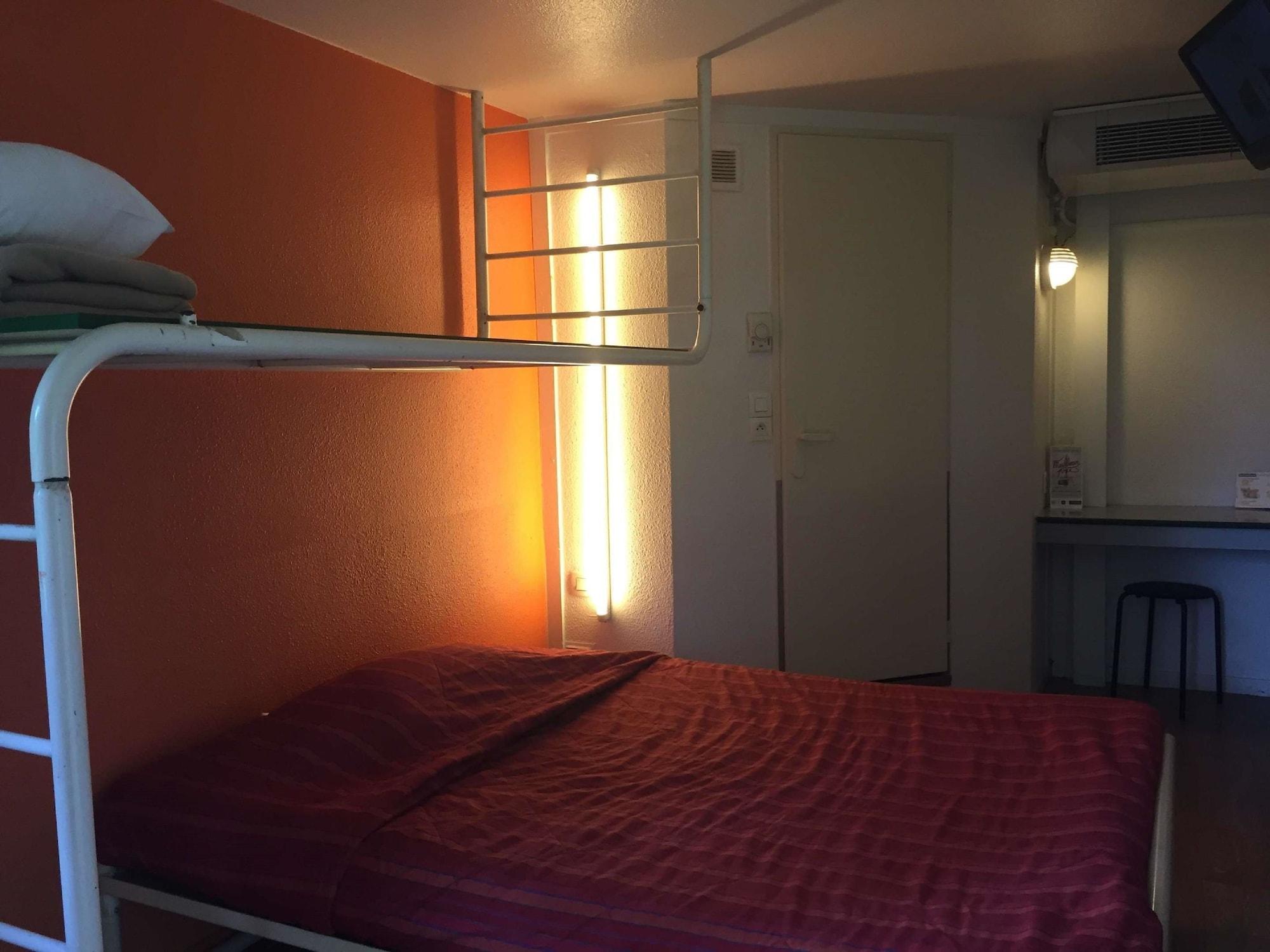 Premiere Classe St Etienne Nord Villars Вилар Экстерьер фото
